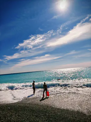 Quick lunch swim in February