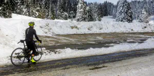 Winter cycling